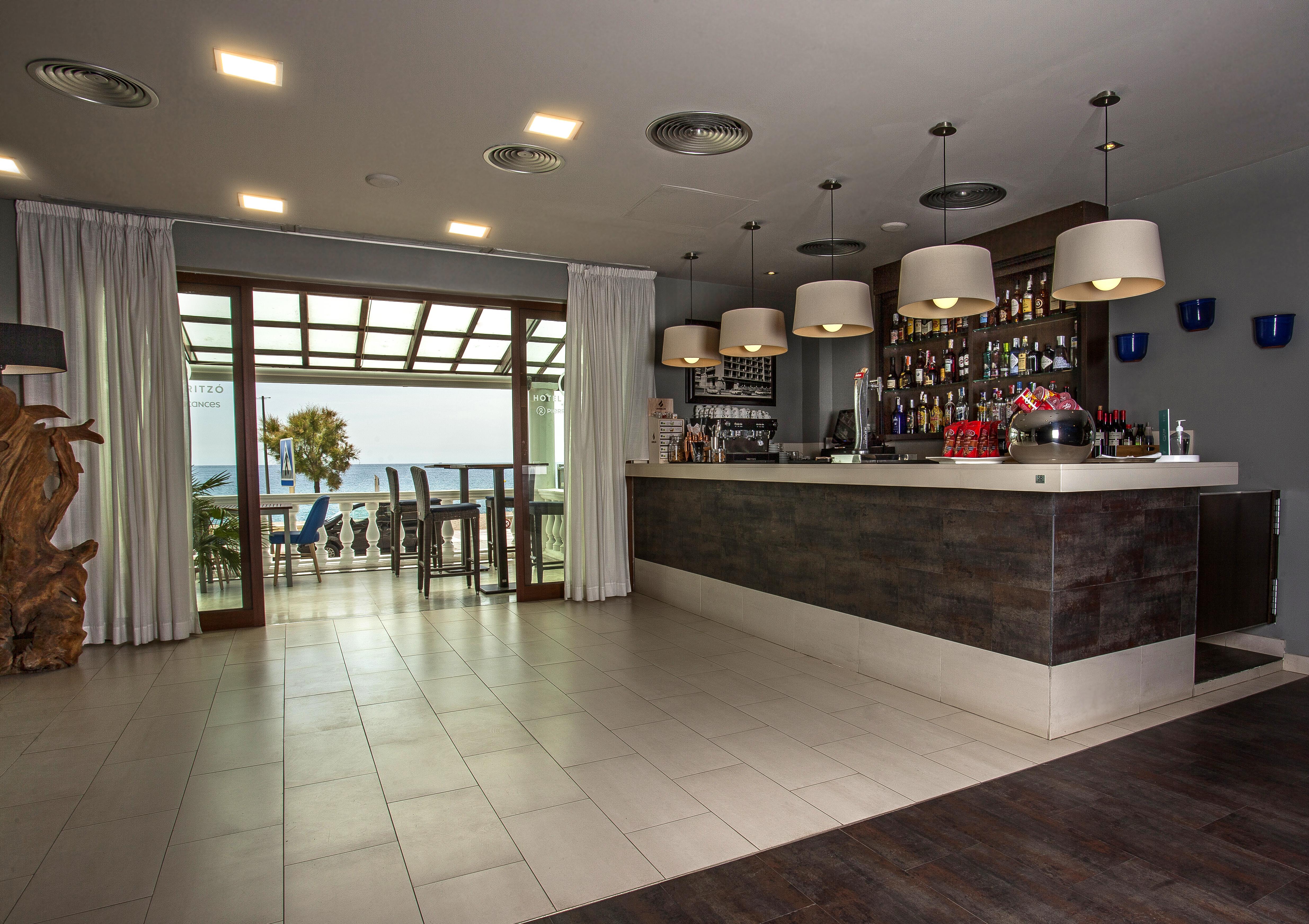 Hotel Horitzo By Pierre & Vacances 布拉内斯 外观 照片
